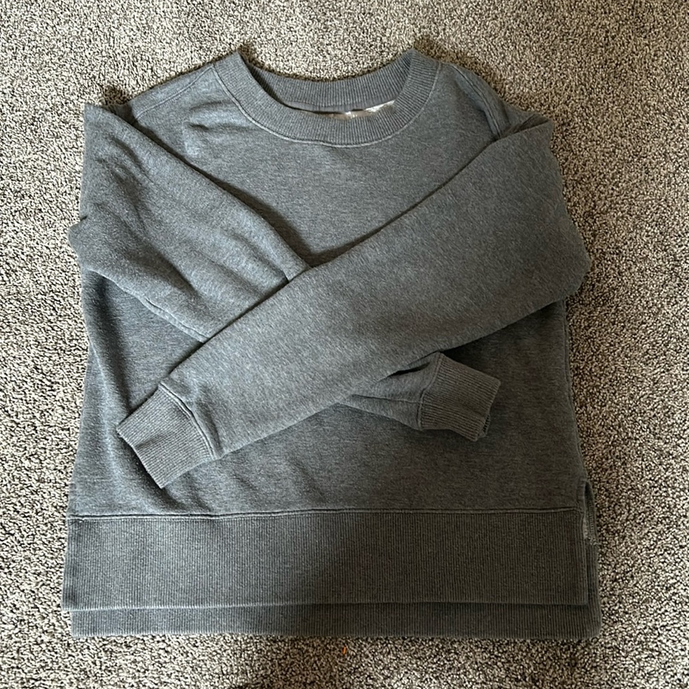 Zella sweatshirt size medium